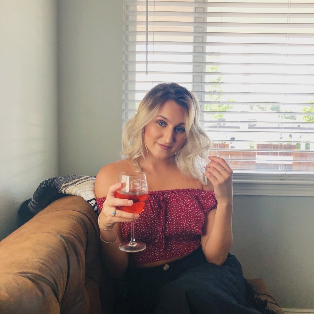 Meet your Posher, Kara